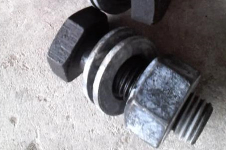 高強(qiáng)度螺栓如何保證工程結(jié)構(gòu)的安全性？